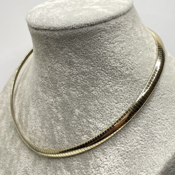 Vintage Gold Tone Hallow Omega Chain Necklace Fashion Stunning Elegant Boho - Picture 1 of 8